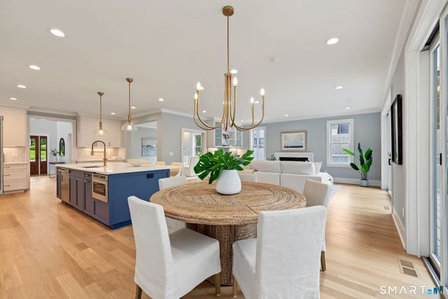 5 Hunter Street, Greenwich, CT 06870
