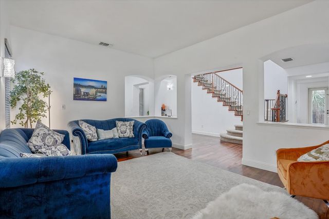 1708 Poppy Field Dr, Roseville, CA 95661