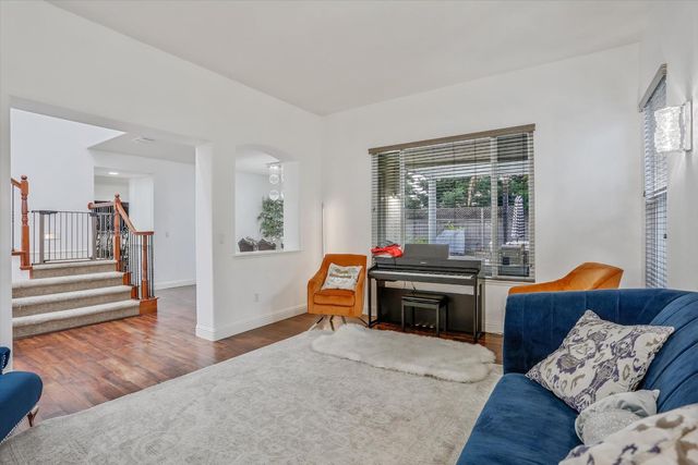 1708 Poppy Field Dr, Roseville, CA 95661