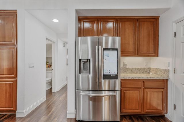 1708 Poppy Field Dr, Roseville, CA 95661