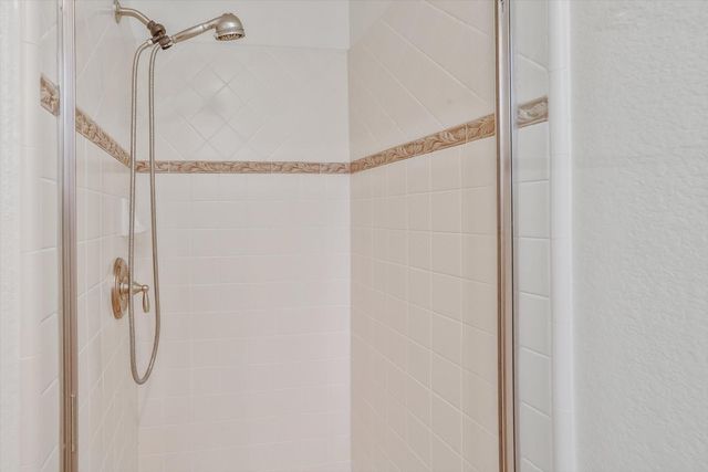 1708 Poppy Field Dr, Roseville, CA 95661