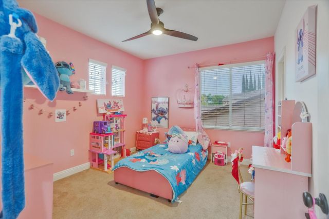 1708 Poppy Field Dr, Roseville, CA 95661