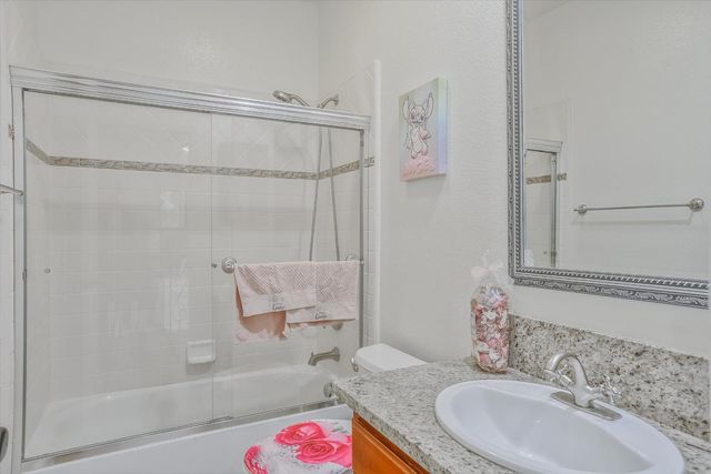 1708 Poppy Field Dr, Roseville, CA 95661