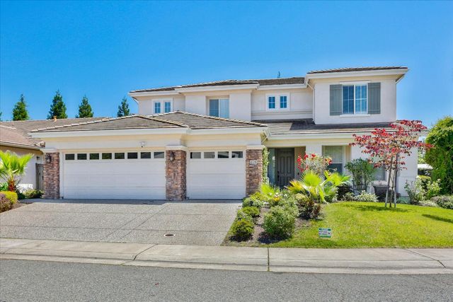 1708 Poppy Field Dr, Roseville, CA 95661