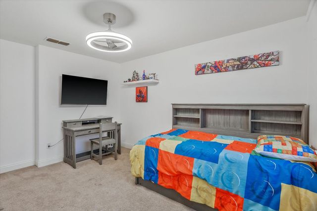 1708 Poppy Field Dr, Roseville, CA 95661