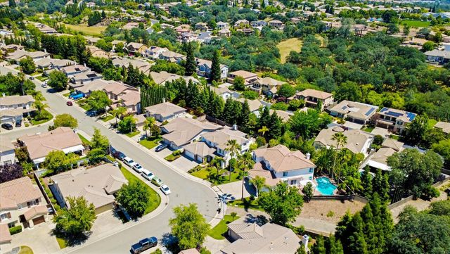 1708 Poppy Field Dr, Roseville, CA 95661