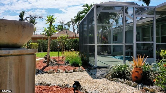 253 Bayshore DR, Cape Coral, FL 33904