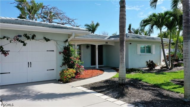 253 Bayshore DR, Cape Coral, FL 33904