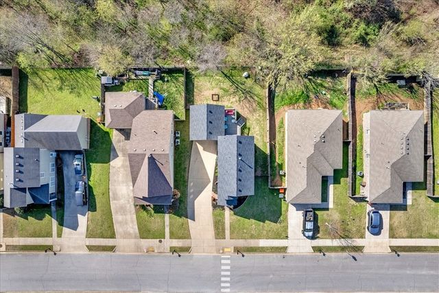 7715 Bridgegate Avenue, Springdale, AR 72762