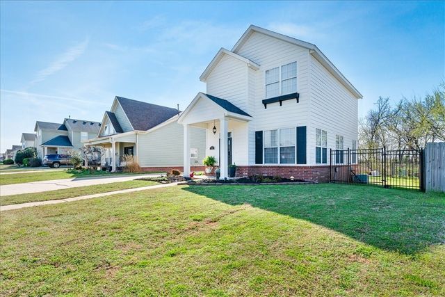 7715 Bridgegate Avenue, Springdale, AR 72762