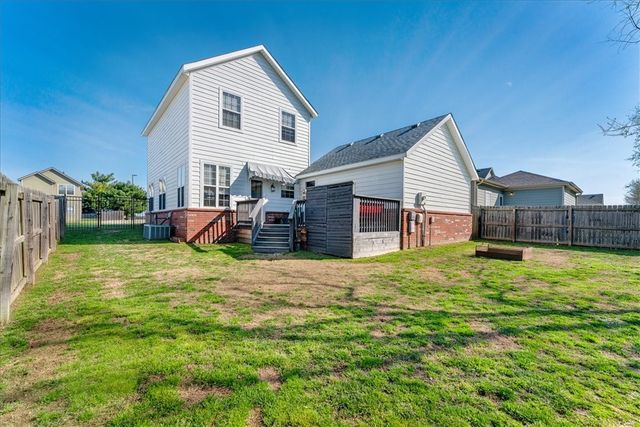 7715 Bridgegate Avenue, Springdale, AR 72762