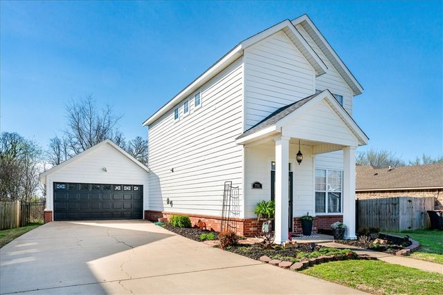 7715 Bridgegate Avenue, Springdale, AR 72762