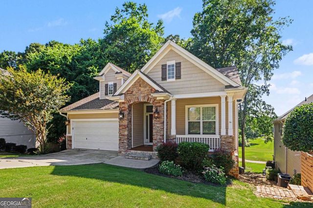 108 Greenview Drive, Newnan, GA 30265