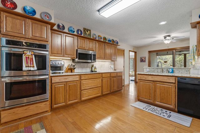 18 LANZA Court, Hot Springs Village, AR 71909