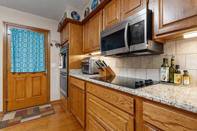 18 LANZA Court, Hot Springs Village, AR 71909