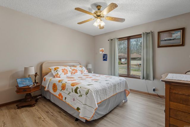 18 LANZA Court, Hot Springs Village, AR 71909