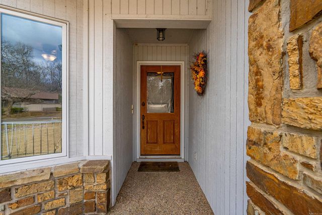 18 LANZA Court, Hot Springs Village, AR 71909