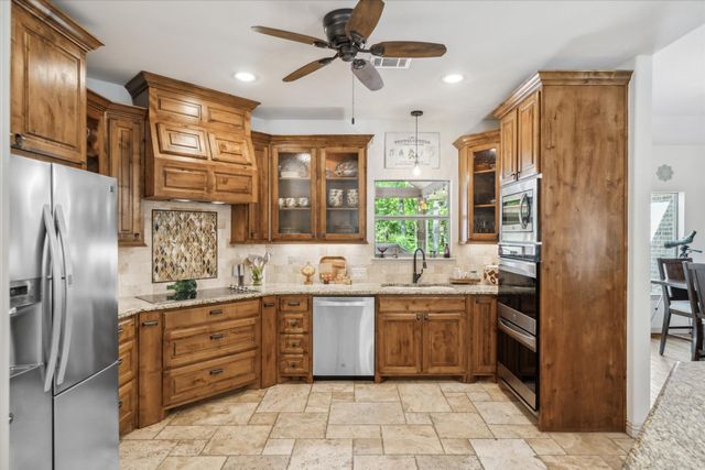 8004 County Road 2412, Quinlan, TX 75474