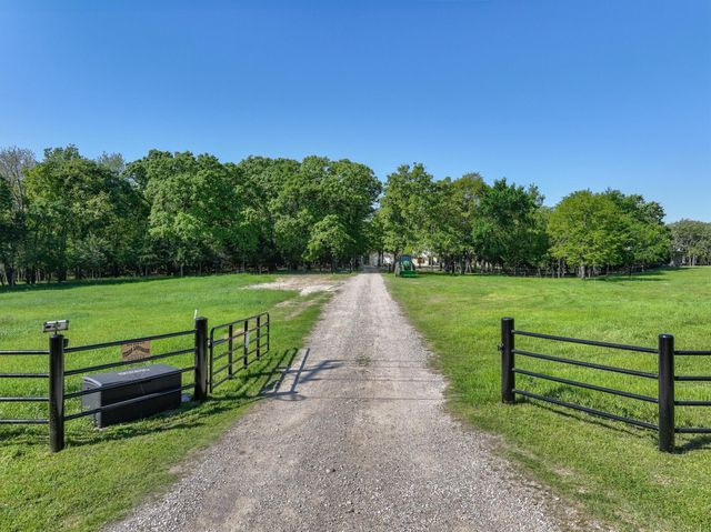 8004 County Road 2412, Quinlan, TX 75474
