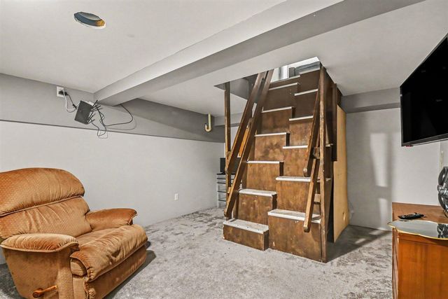 3415 Bewell Avenue, Lowell, MI 49331