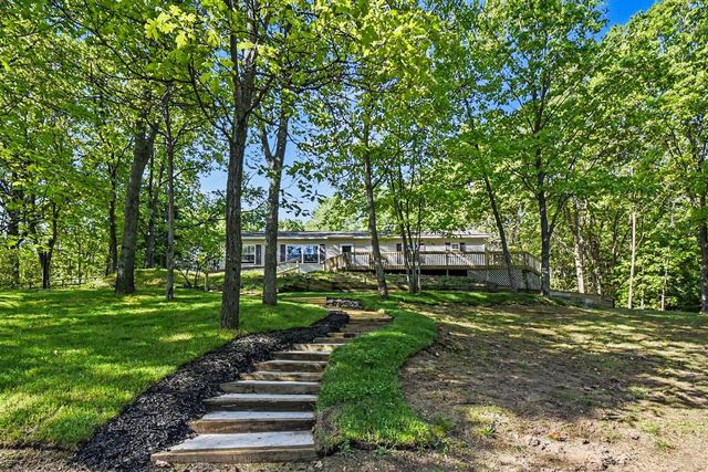 3415 Bewell Avenue, Lowell, MI 49331