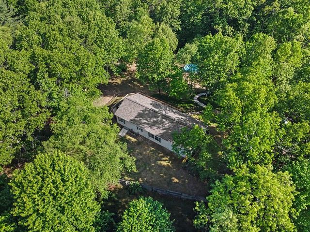 3415 Bewell Avenue, Lowell, MI 49331