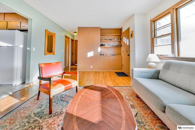 9144 Boyd Street, Omaha, NE 68134