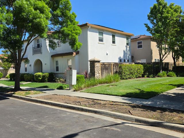 3973 Martis St, West Sacramento, CA 95691