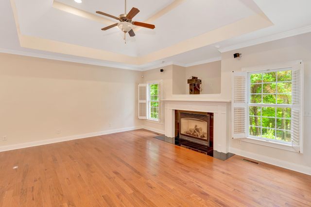 9237 Leaf Brook Lane, Apison, TN 37302