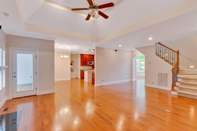 9237 Leaf Brook Lane, Apison, TN 37302