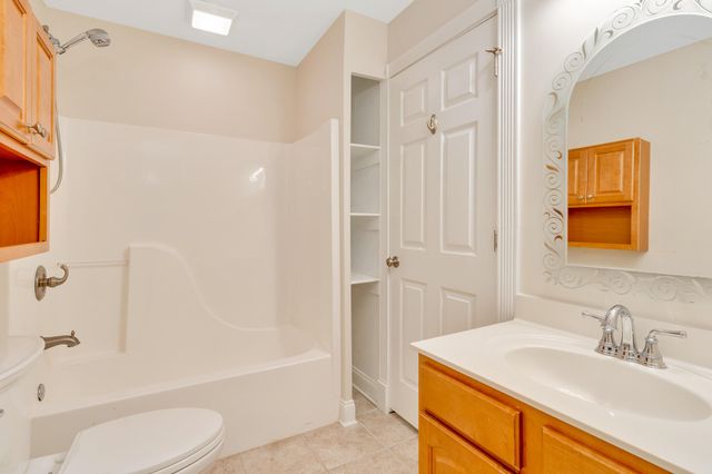 9237 Leaf Brook Lane, Apison, TN 37302
