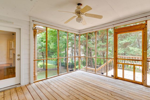 9237 Leaf Brook Lane, Apison, TN 37302