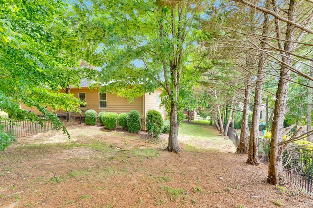 9237 Leaf Brook Lane, Apison, TN 37302