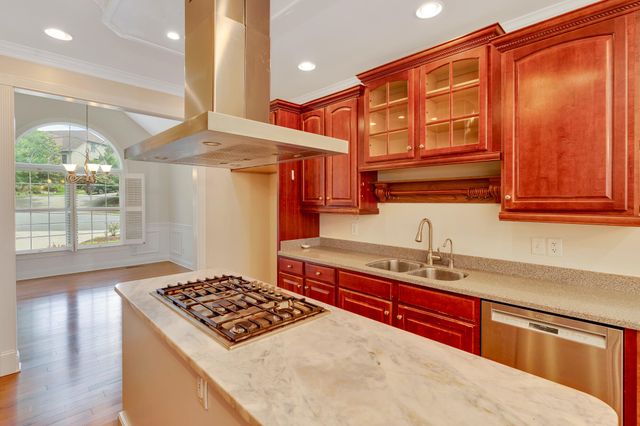 9237 Leaf Brook Lane, Apison, TN 37302