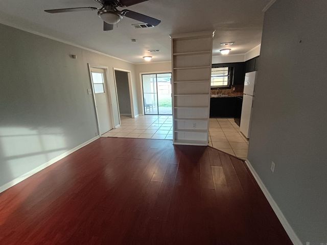 1666 N Rosedale Dr, Baton Rouge, LA 70815