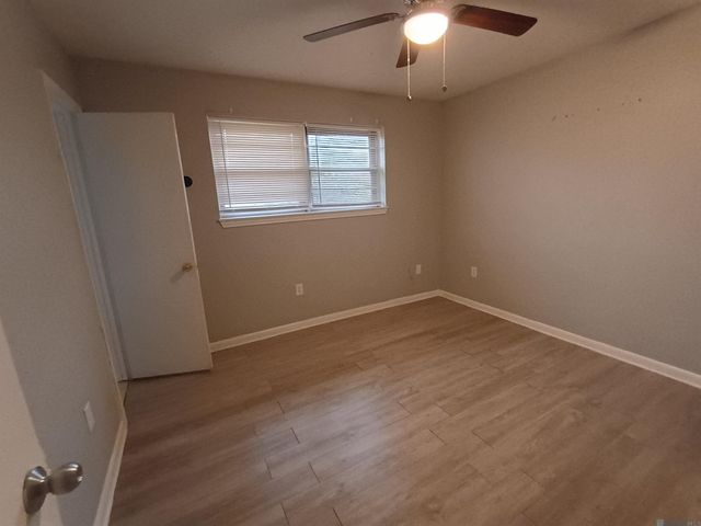 1666 N Rosedale Dr, Baton Rouge, LA 70815