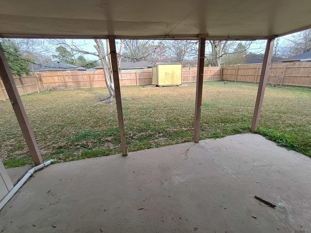 1666 N Rosedale Dr, Baton Rouge, LA 70815