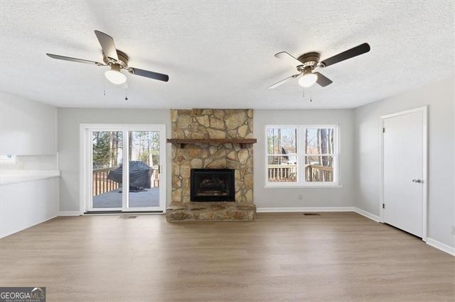 8976 Ochil Lane, Winston, GA 30187