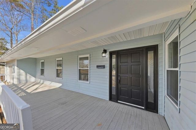 8976 Ochil Lane, Winston, GA 30187