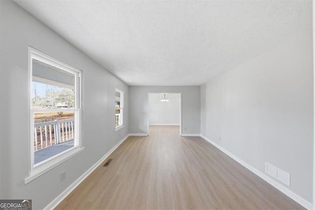 8976 Ochil Lane, Winston, GA 30187