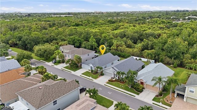 9740 Gladiolus Bulb LOOP, Fort Myers, FL 33908