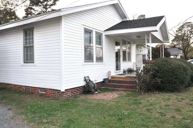 910 Sandy Bluff Rd., Mullins, SC 29574