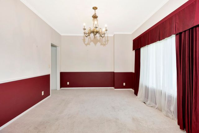 4551 N Fritillary St, Bel Aire, KS 67226