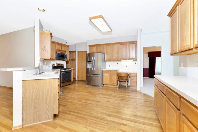 4551 N Fritillary St, Bel Aire, KS 67226