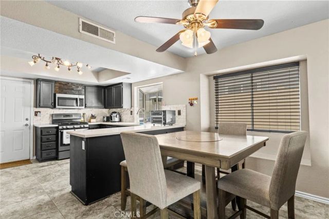 24510 Camino Mirabella, Murrieta, CA 92562