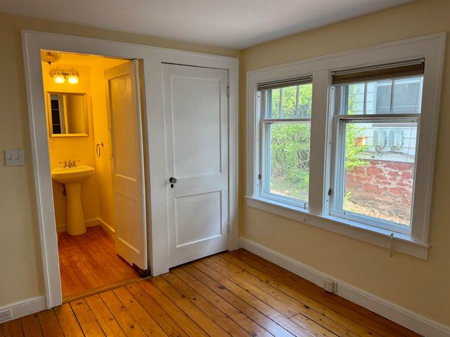 421 St. Paul Street, Burlington, VT 05401