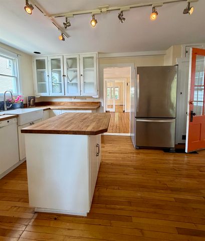421 St. Paul Street, Burlington, VT 05401