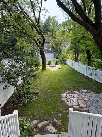 421 St. Paul Street, Burlington, VT 05401