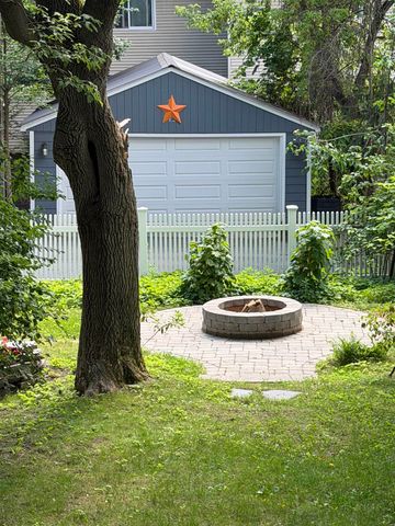 421 St. Paul Street, Burlington, VT 05401
