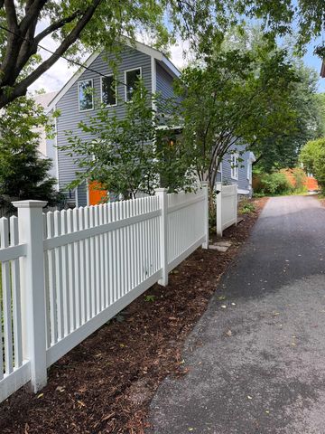 421 St. Paul Street, Burlington, VT 05401